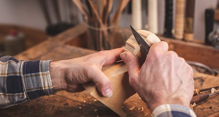 5 Best Sloyd Knives for Wood Carving