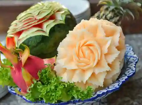 decorative fruit cutting