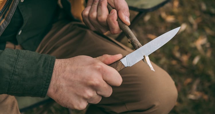 Factors to consider when finding the best camping knives